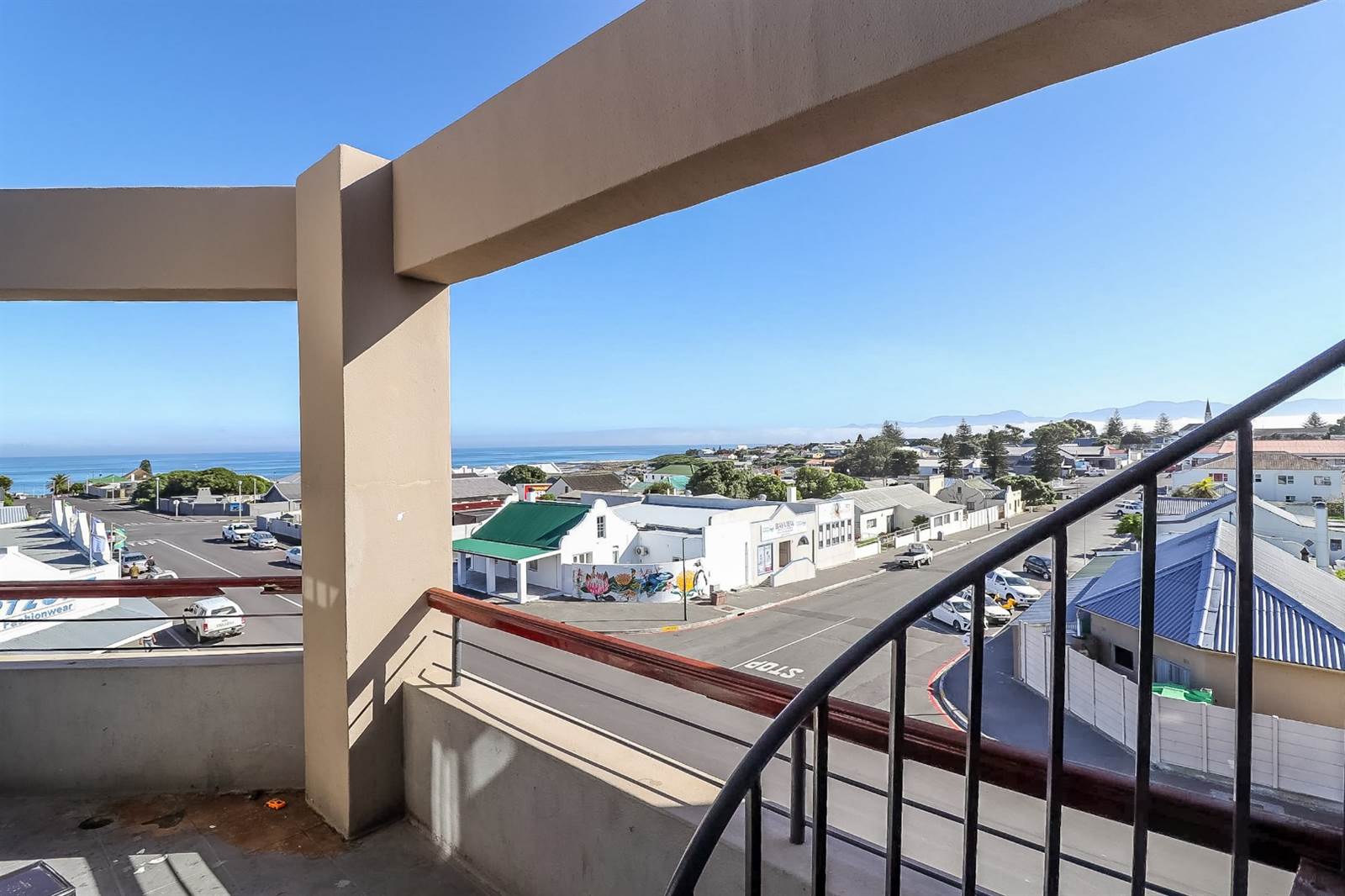 3 Bed Apartment in Gansbaai and surrounds photo number 16