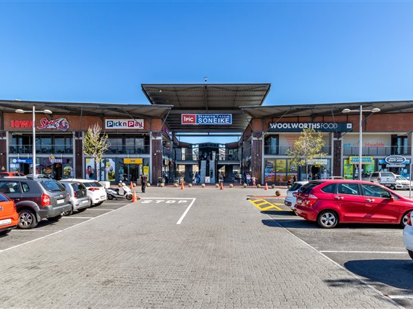 70  m² Retail Space in Soneike