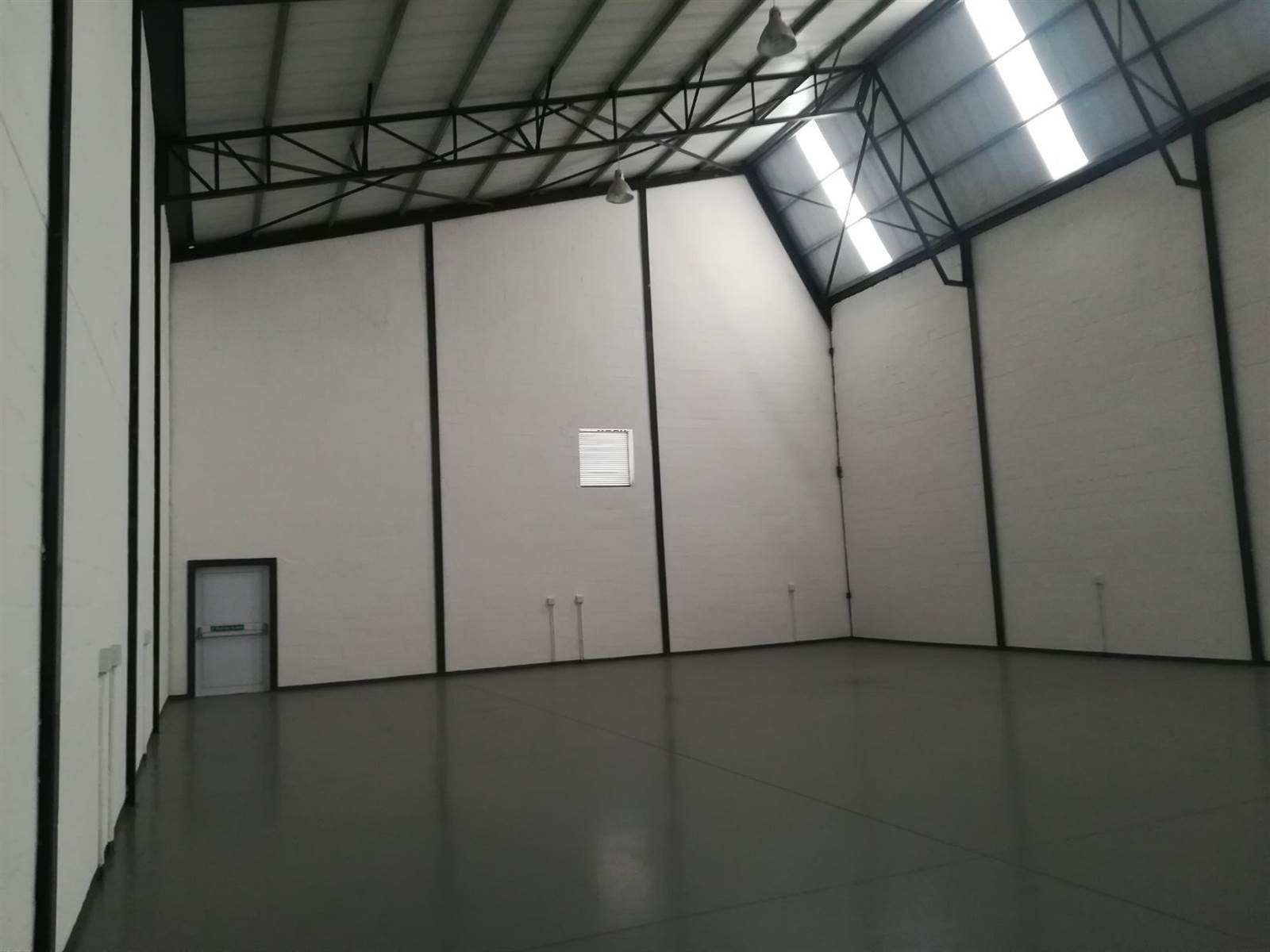381  m² Commercial space in Parklands photo number 14