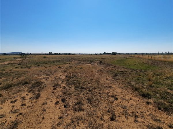 1.1 ha Land