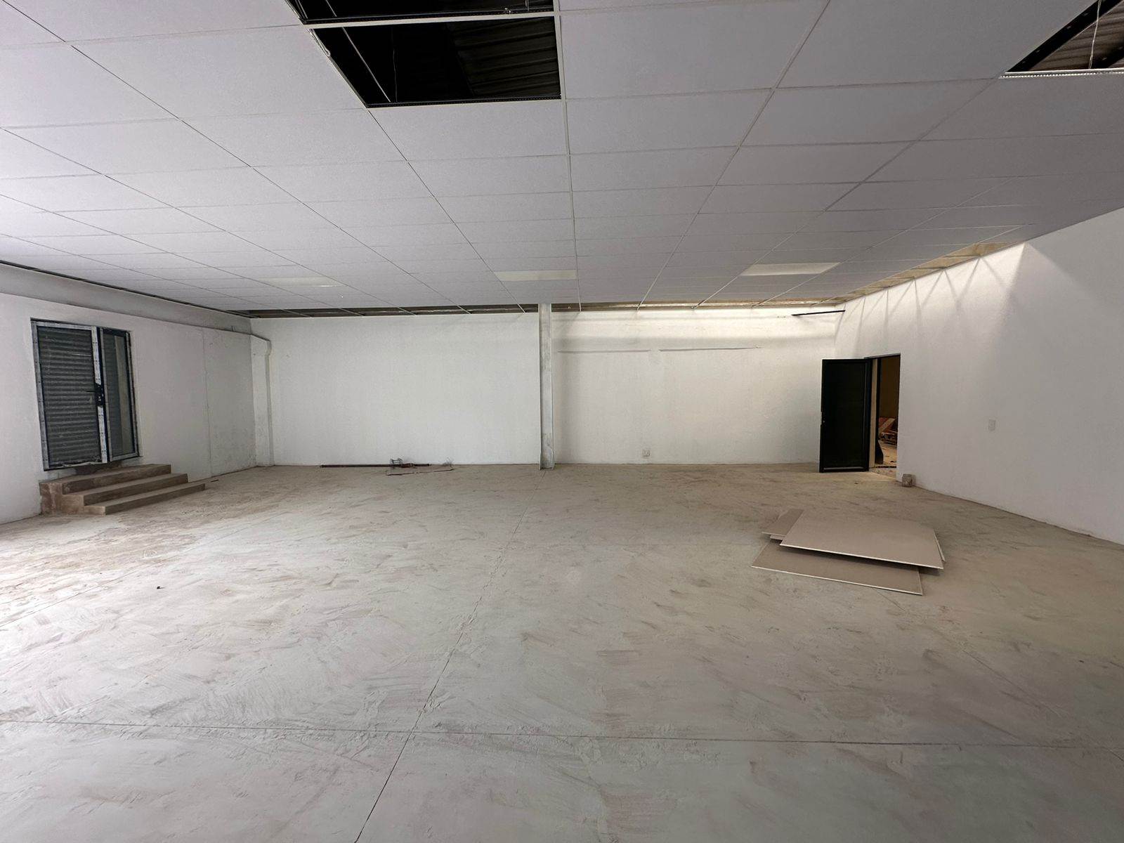 146.5  m² Commercial space in New Redruth photo number 2
