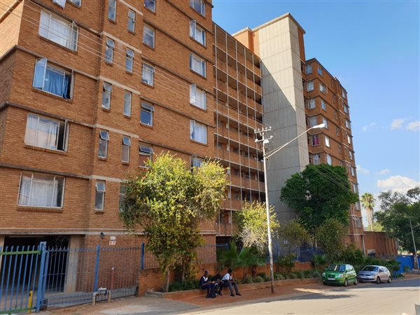1.5 Bed Apartment in Pretoria Central