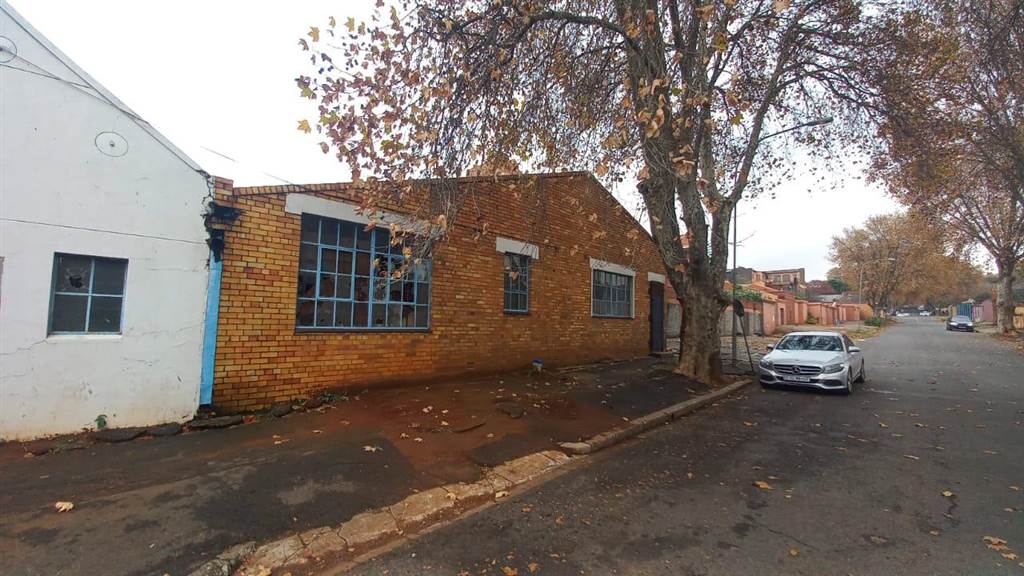 700  m² Industrial space in Jeppestown photo number 5