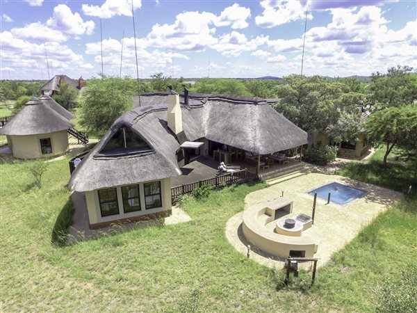 4 Bedroom House 4 Bedroom House