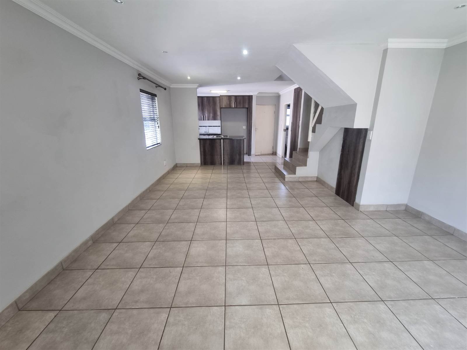 2 Bed Townhouse in Erasmus Park photo number 4