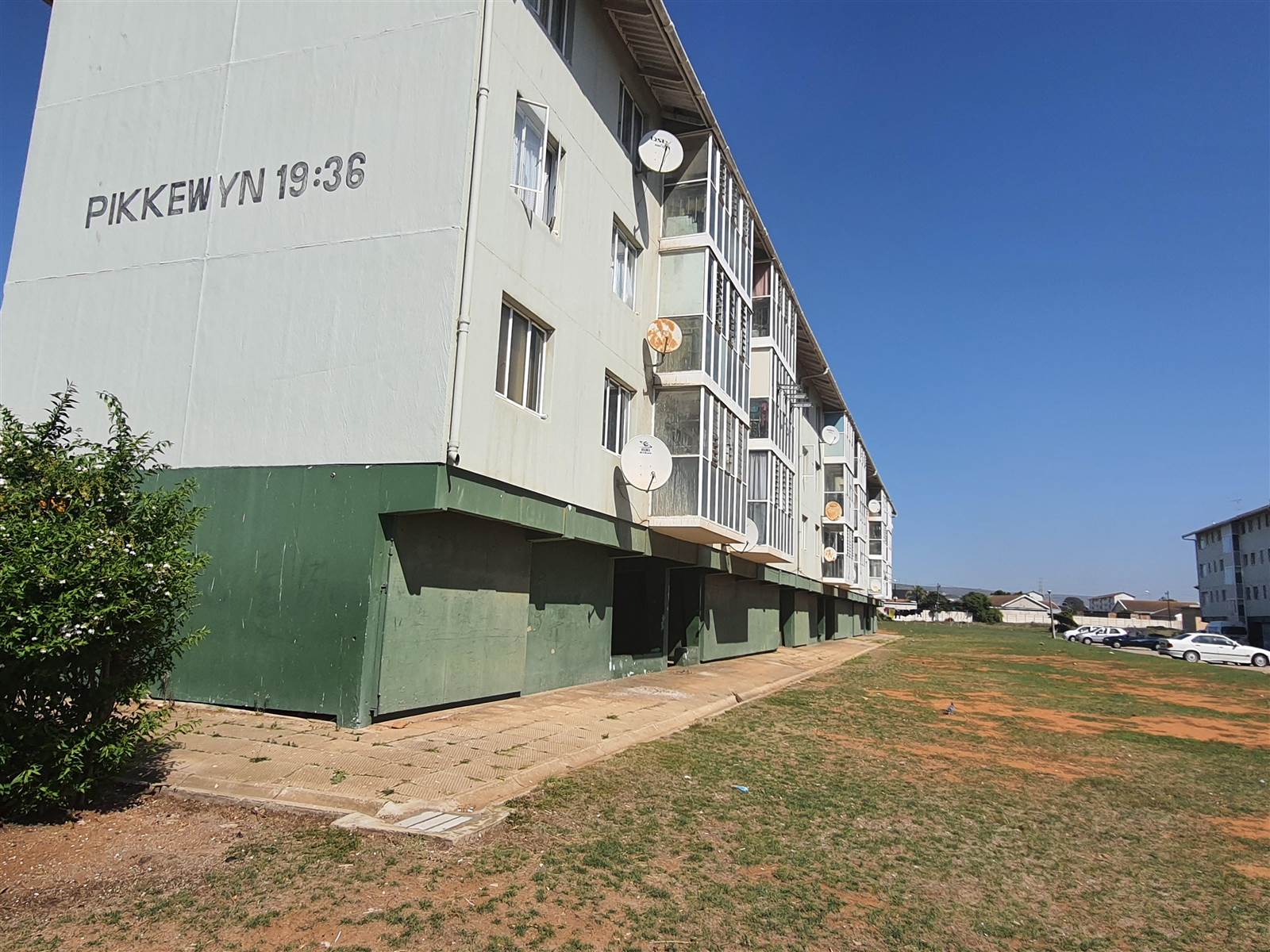 3 Bed Apartment in Algoa Park photo number 16