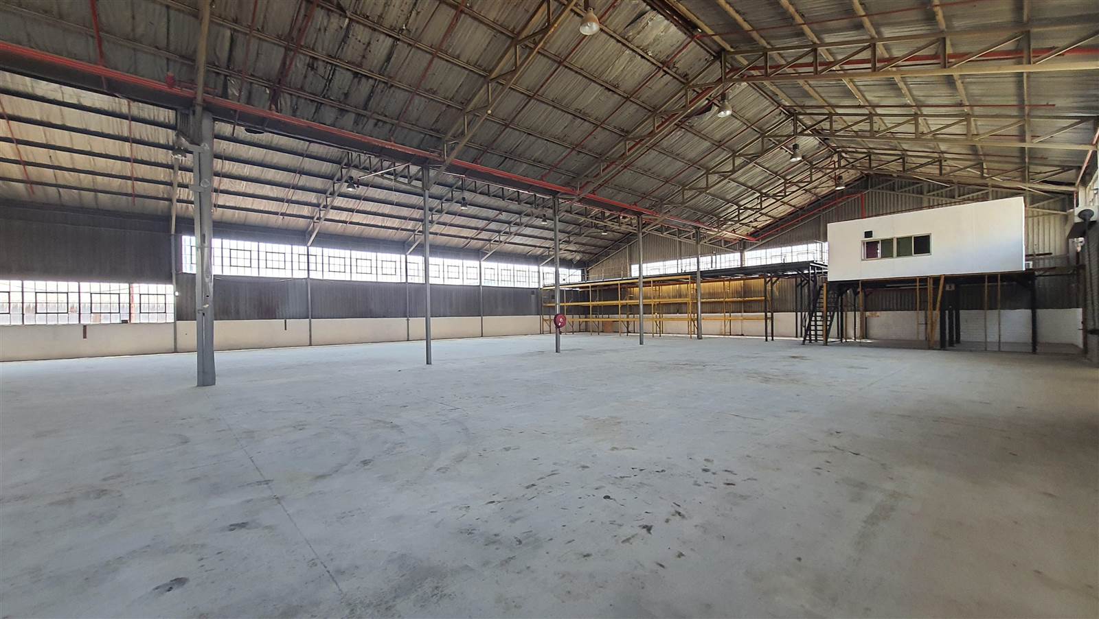3331  m² Industrial space in Isando photo number 4
