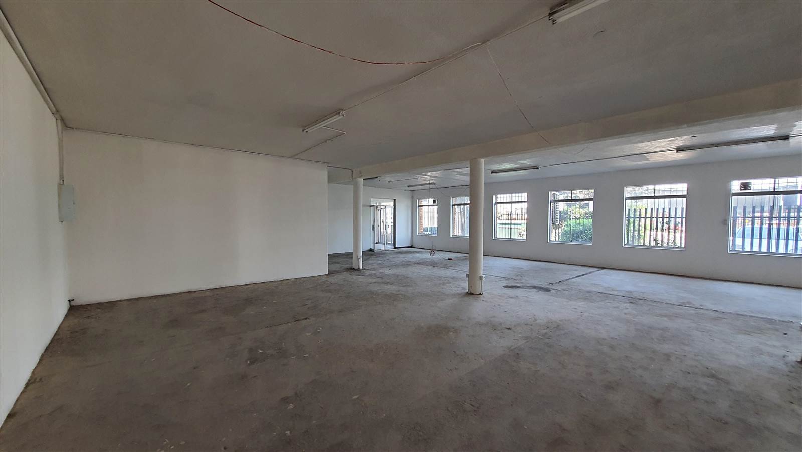 3331  m² Industrial space in Isando photo number 16