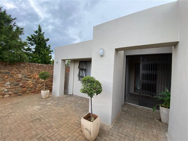 4 Bed House in Lydenburg