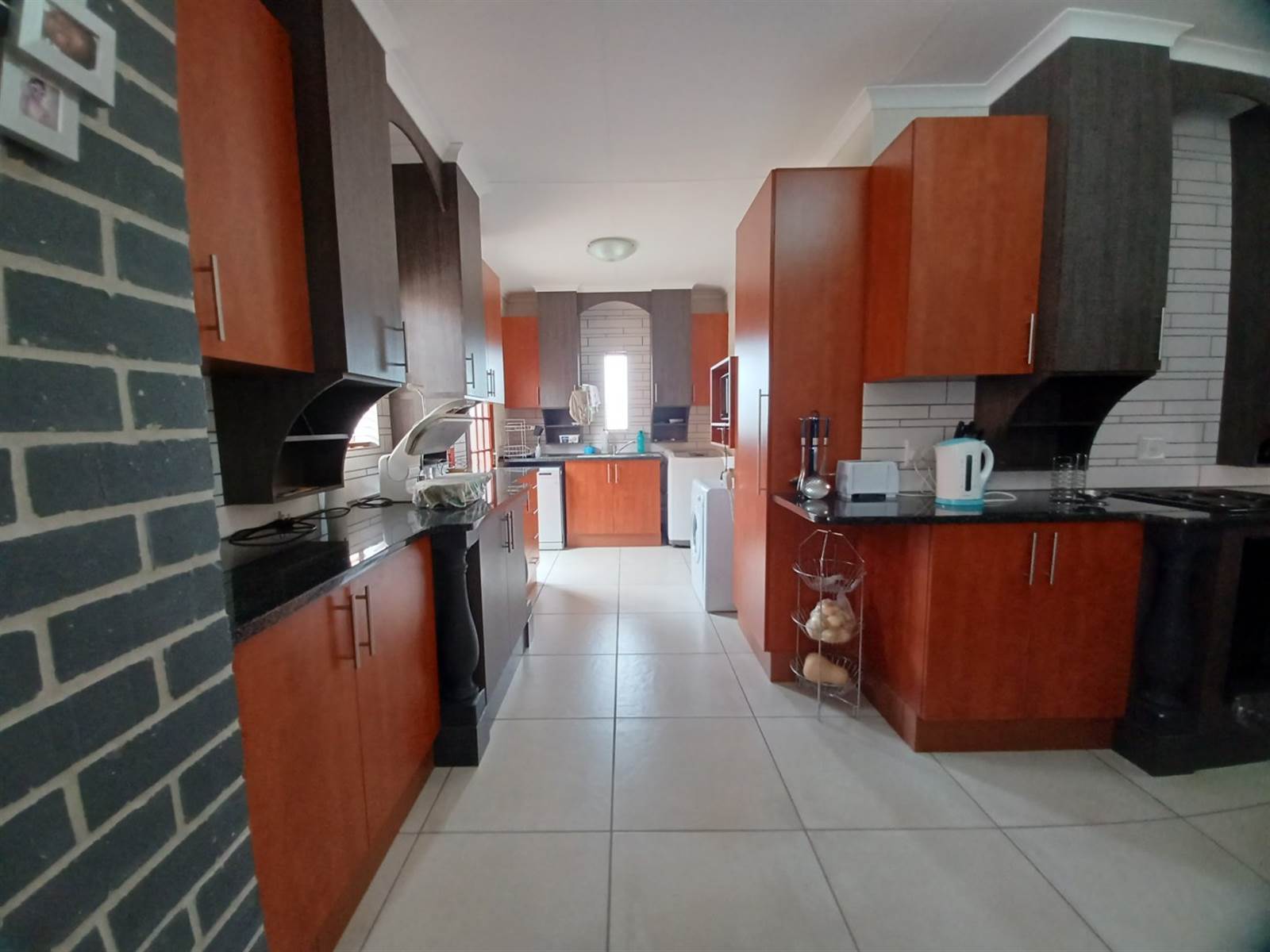 3 Bed House in Wilkoppies photo number 10