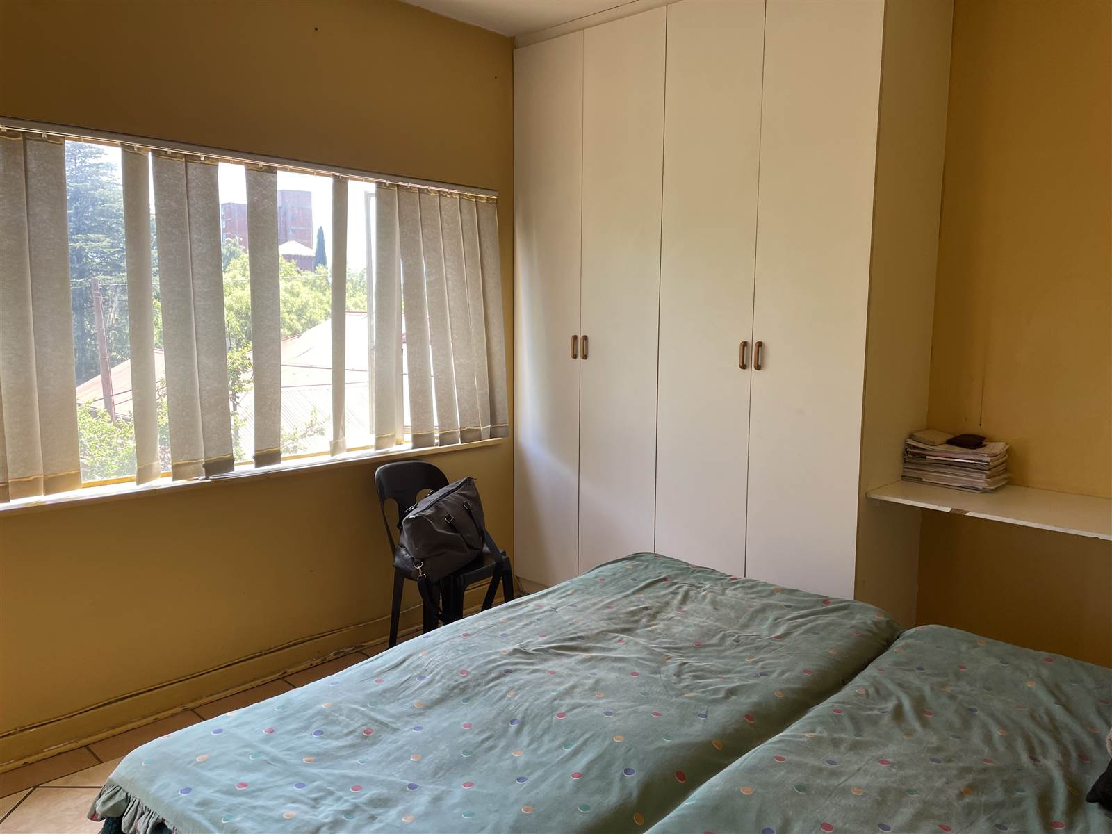 2 Bed Apartment in Bloemfontein photo number 12