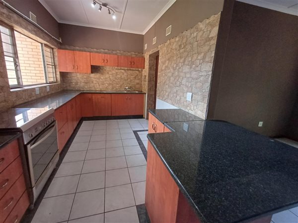 3 Bedroom House 3 Bedroom House