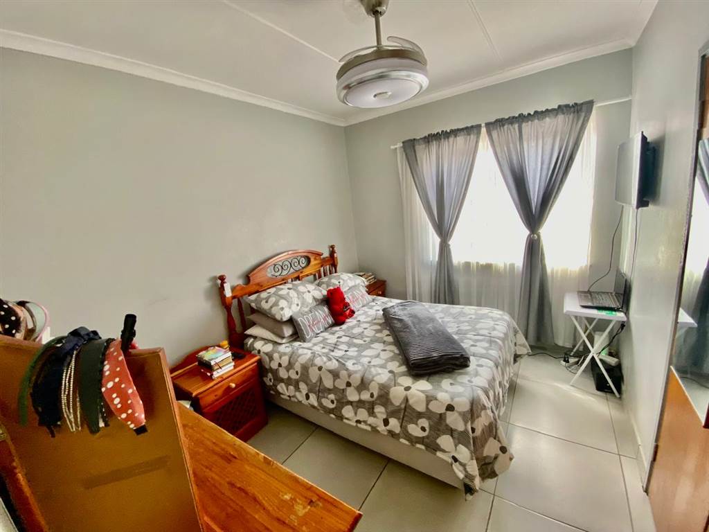 3 Bed House in Algoa Park photo number 17