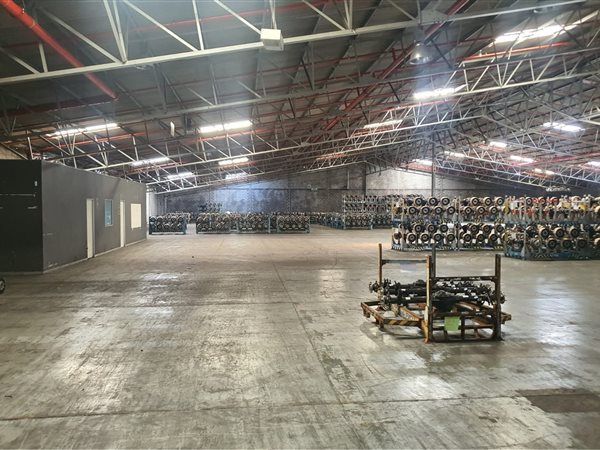 3 460  m² Industrial space