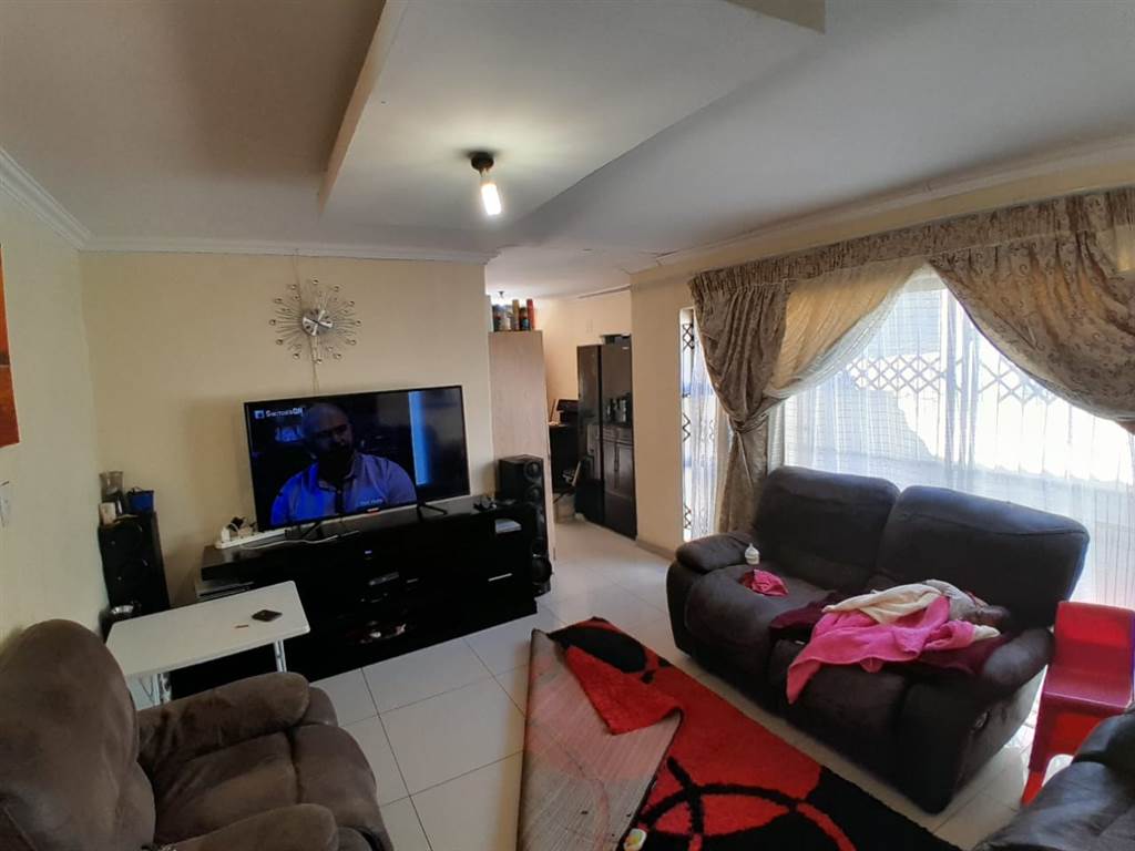 3 Bed House in Makhado (Louis Trichardt) photo number 4