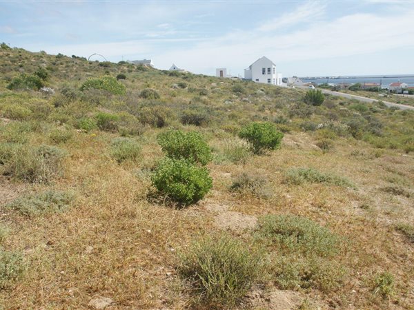 960 m² Land