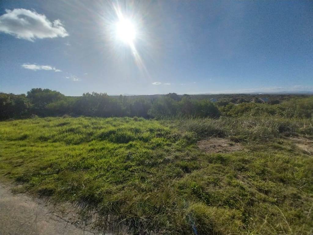 1.8 ha Land available in Paradise Beach photo number 1