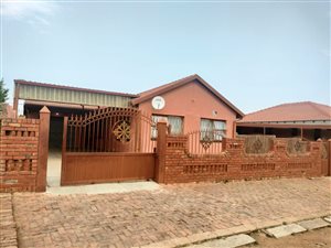 3 Bed House in Mabopane