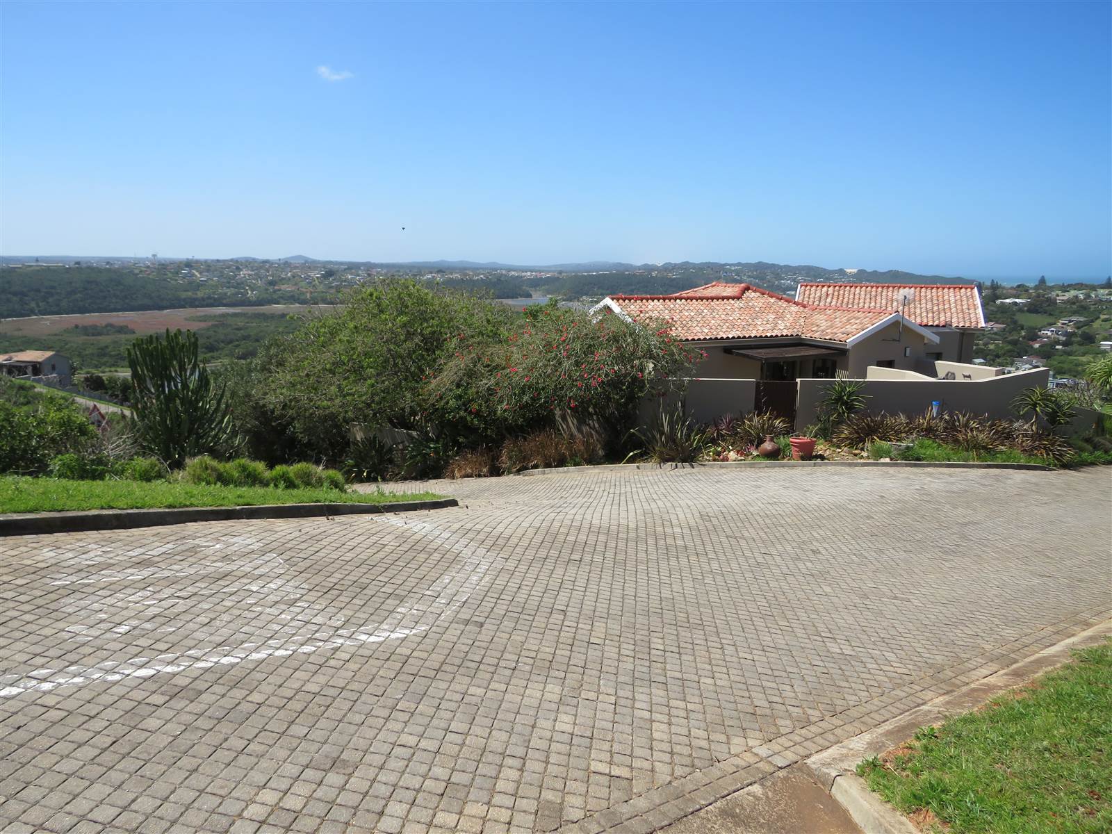 780 m² Land available in Port Alfred photo number 2
