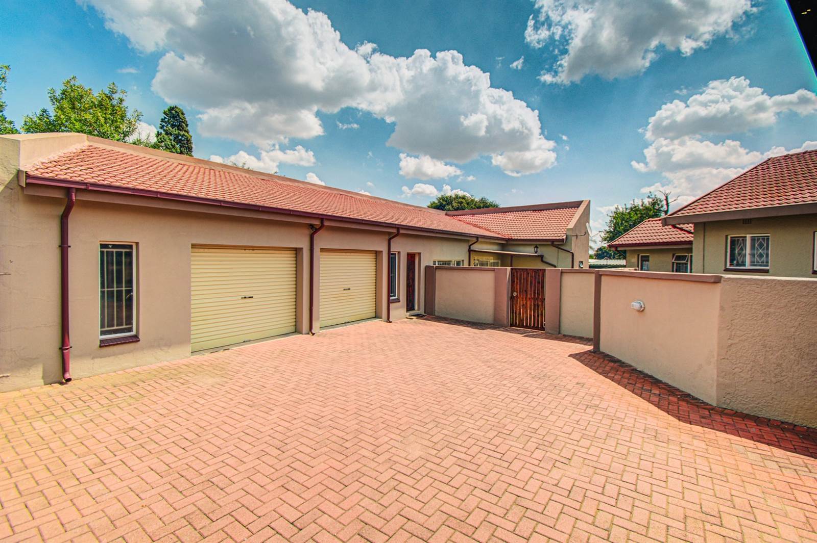 3 Bed House in Kempton Park Ext 4 photo number 6