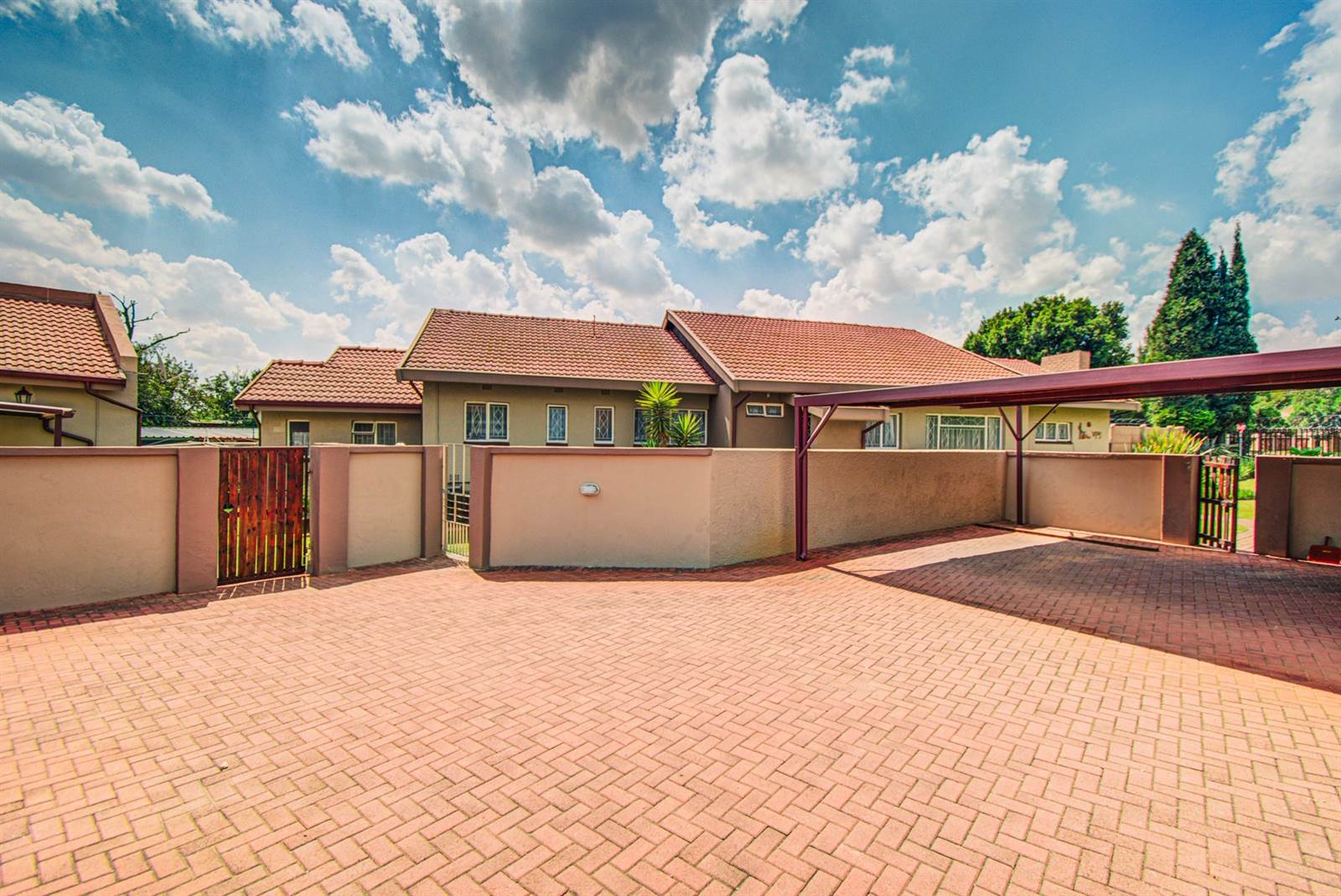 3 Bed House in Kempton Park Ext 4 photo number 1