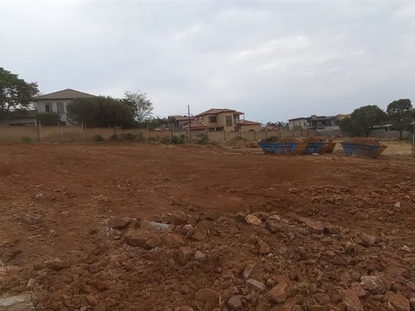 1197 m² Land available in Cashan