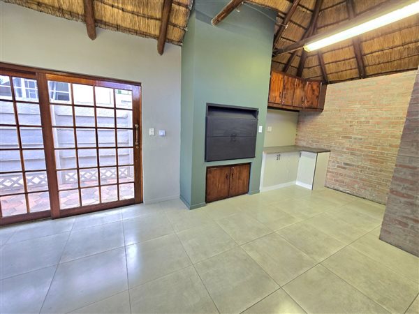 2 Bedroom House 2 Bedroom House