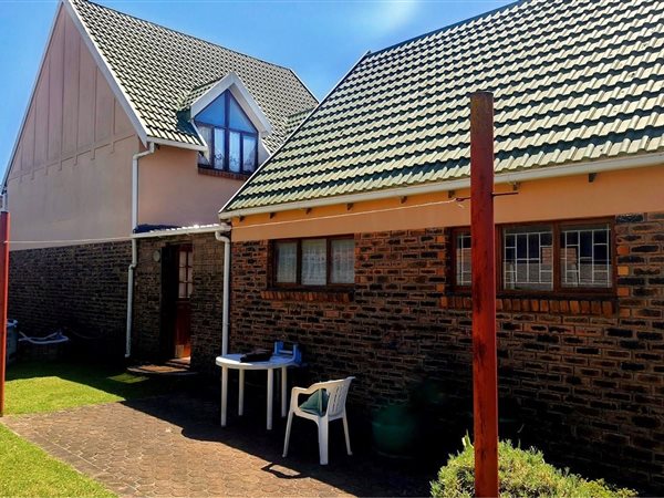 4 Bed Townhouse in Heiderand