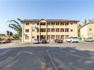3 Bed Apartment in Tongaat Central