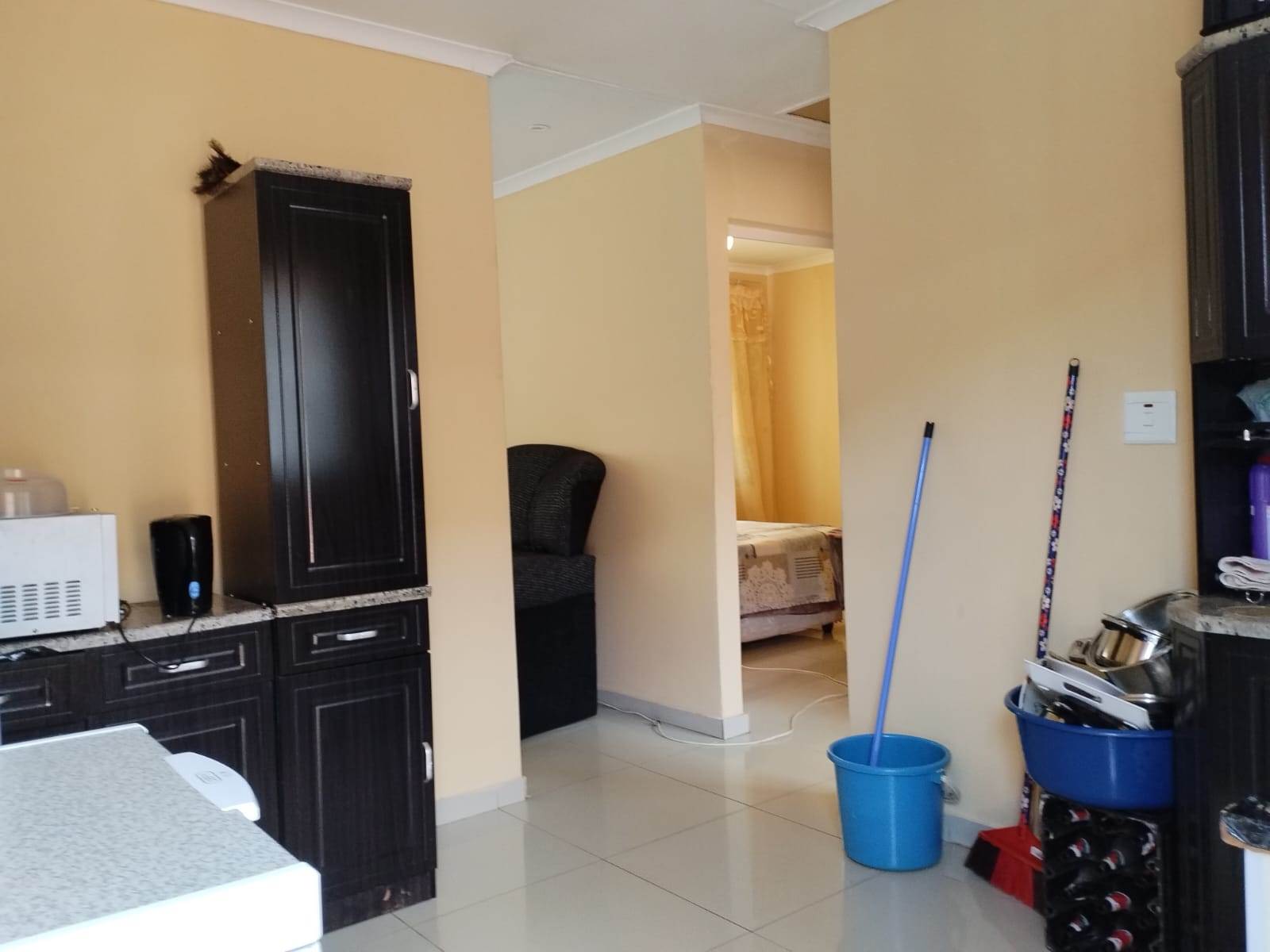2 Bed House in Empangeni photo number 11