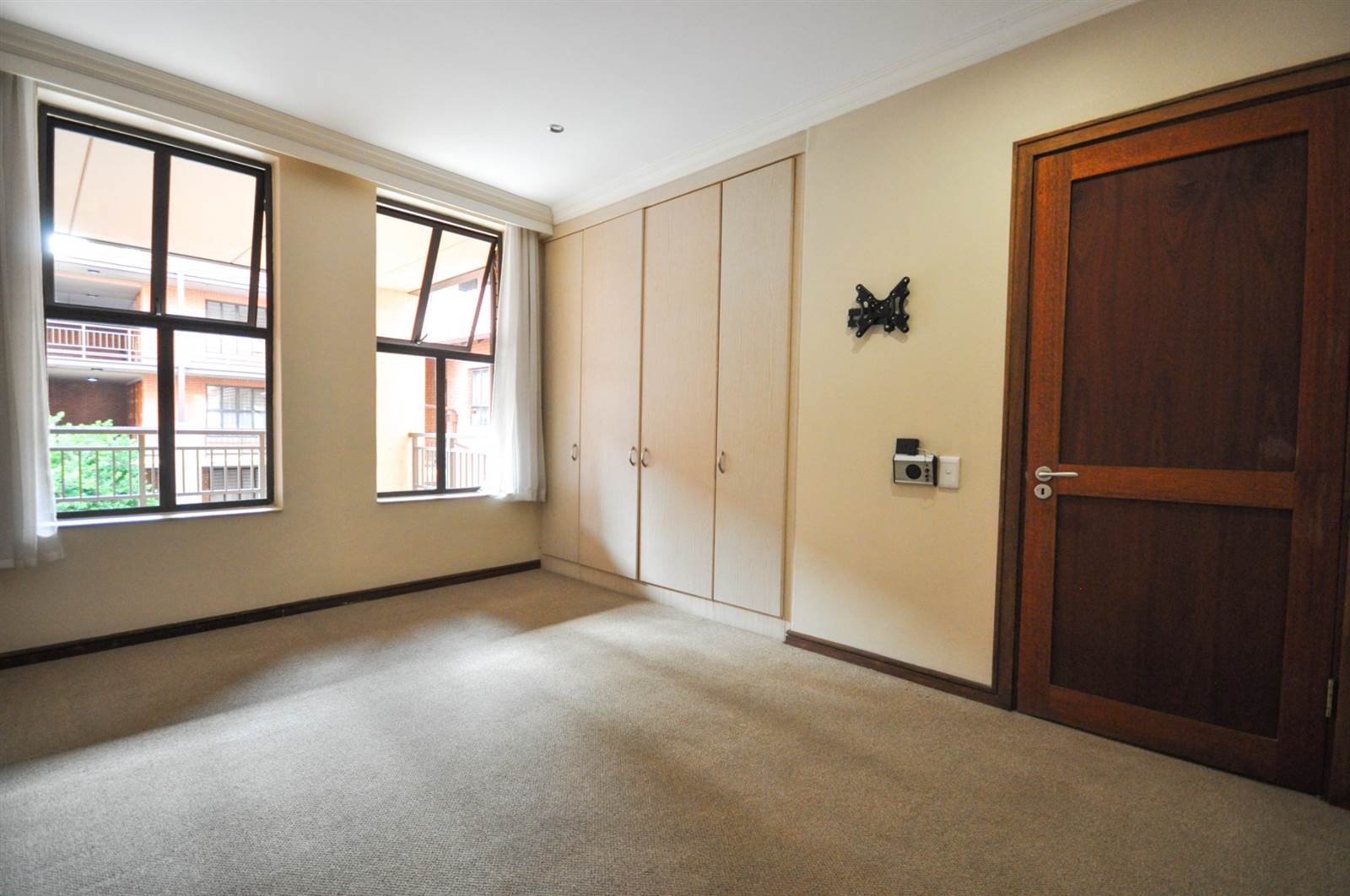 2 Bed Apartment in Newlands photo number 15