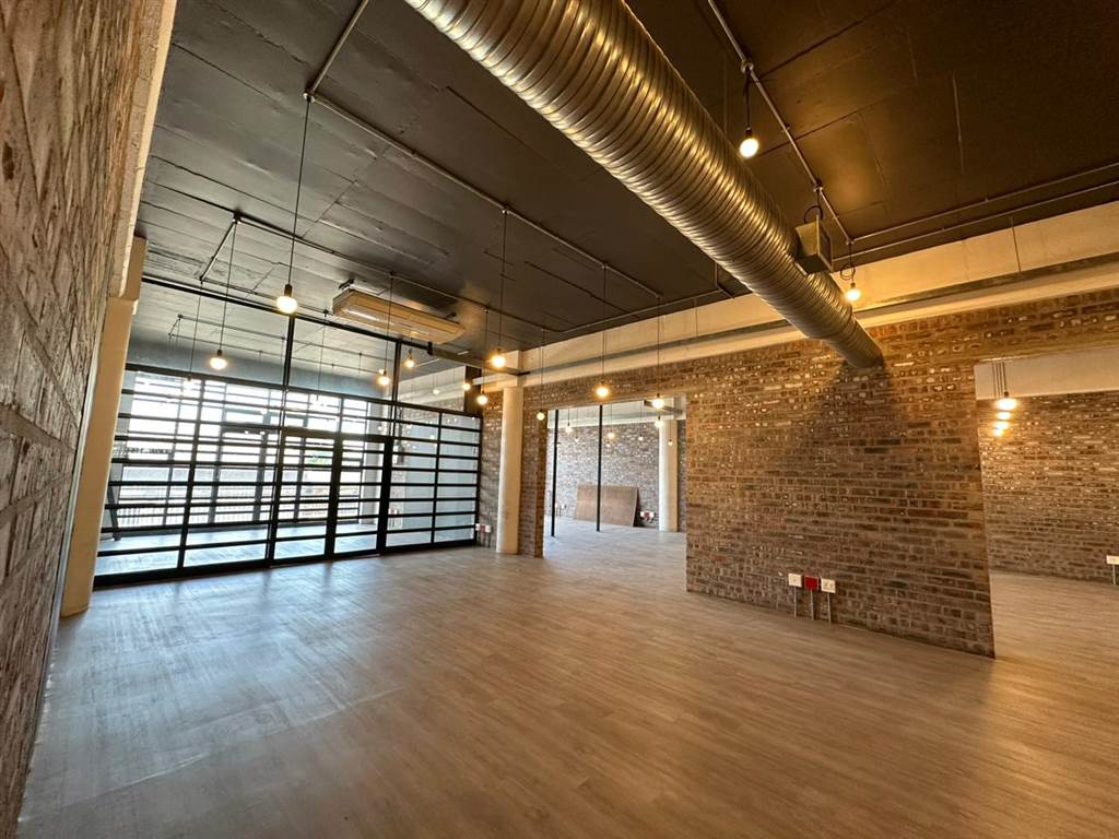 1500  m² Commercial space in Salt River photo number 17