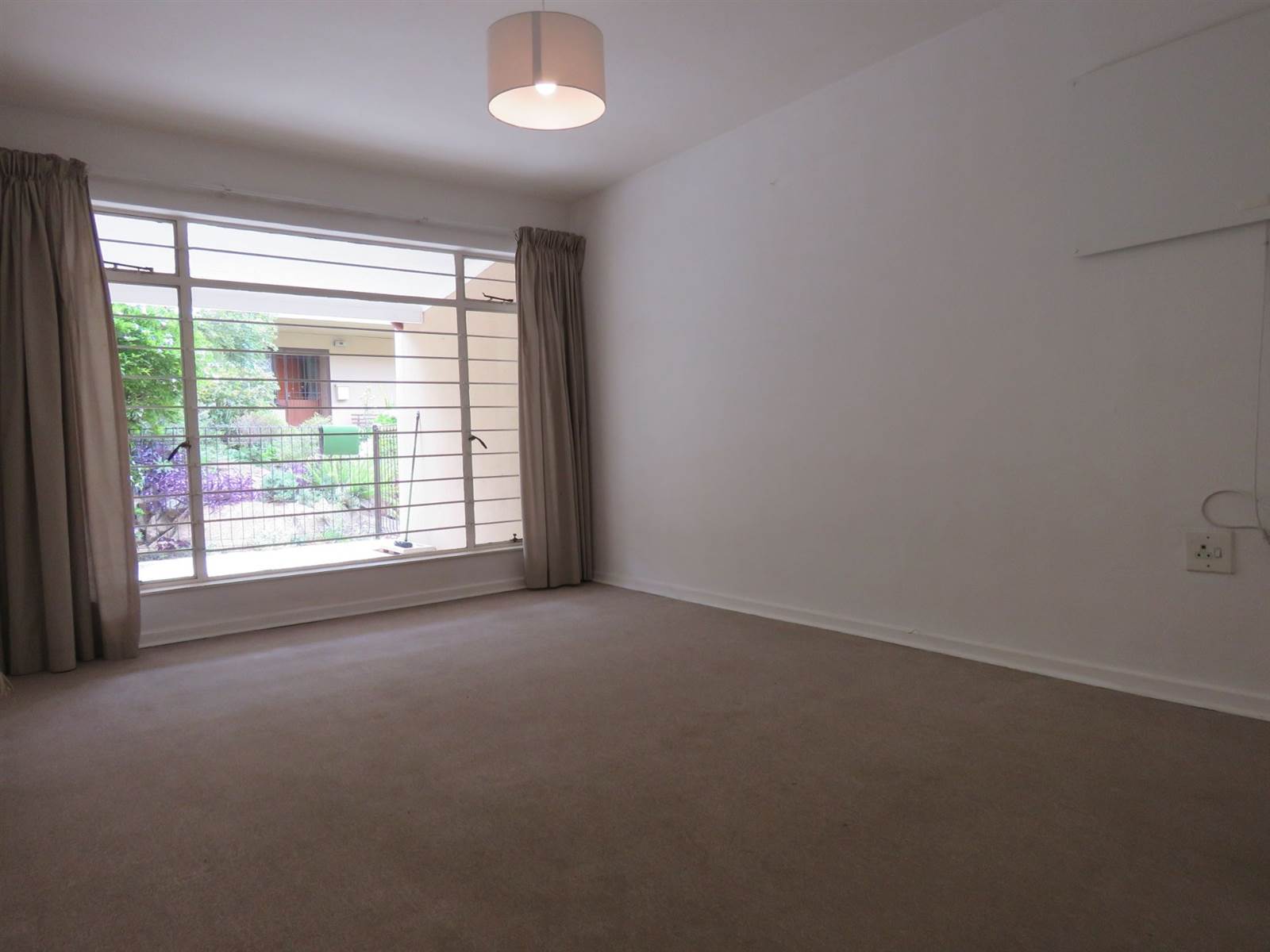 2 Bed Apartment in Sonneglans photo number 4