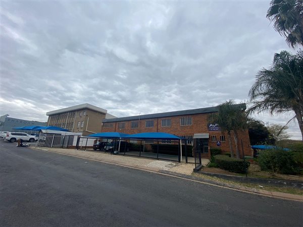200  m² Commercial space in Marlboro