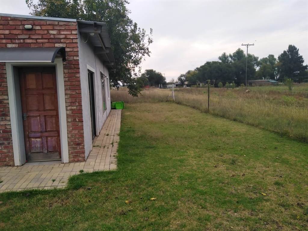 9 m² Farm in Potchefstroom Central photo number 27