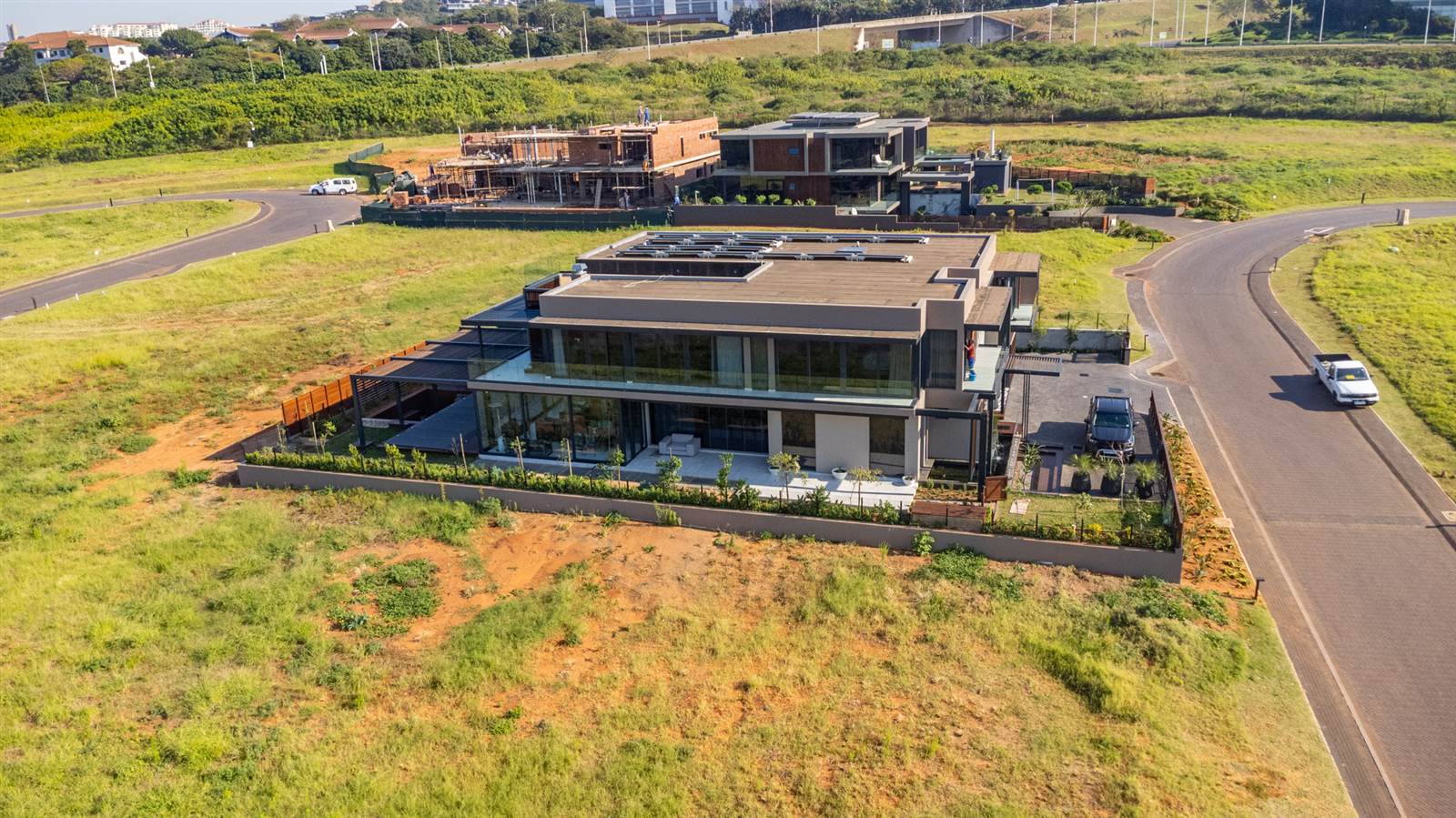812 m² Land available in Umhlanga Rocks photo number 2