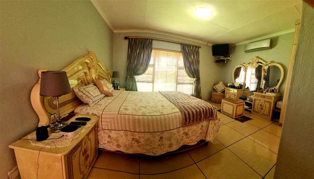 3 Bed House in Del Judor photo number 16
