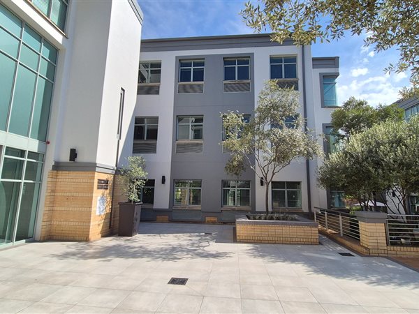 734  m² Office Space in Hillcrest