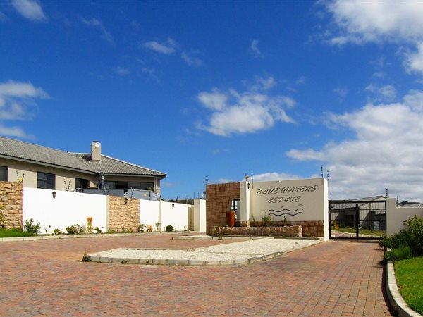 875 m² Land available in Jeffreys Bay