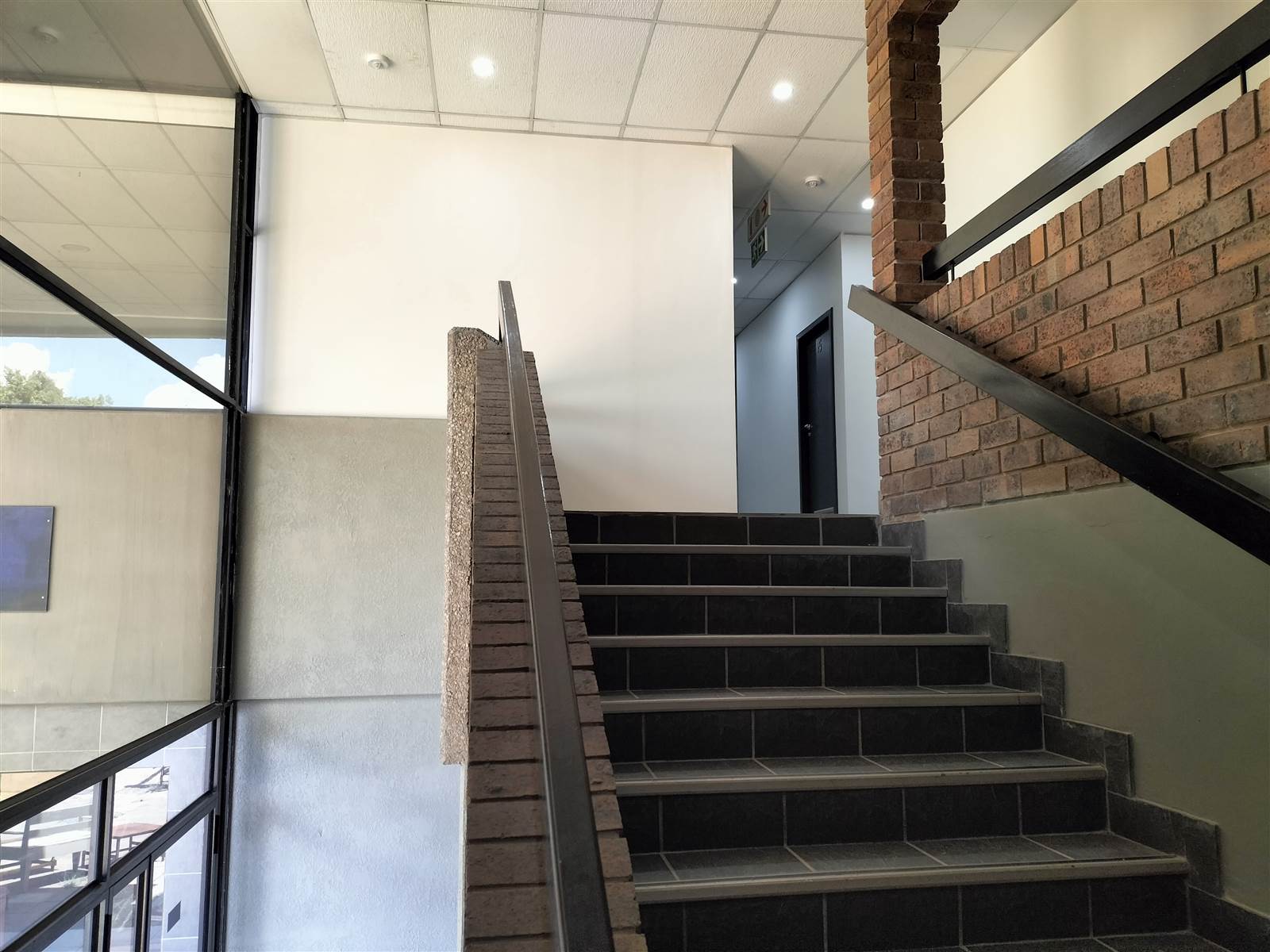 1293  m² Commercial space in Modimolle photo number 8