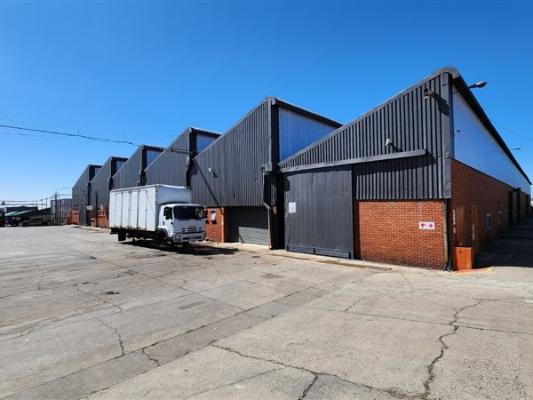 5 067  m² Industrial space