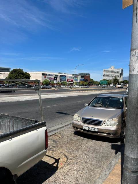 134  m² Retail Space in Parow Central photo number 3
