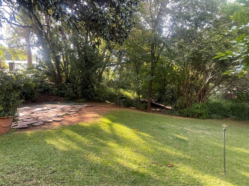 2692 m² Land available in Waterkloof Ridge photo number 13