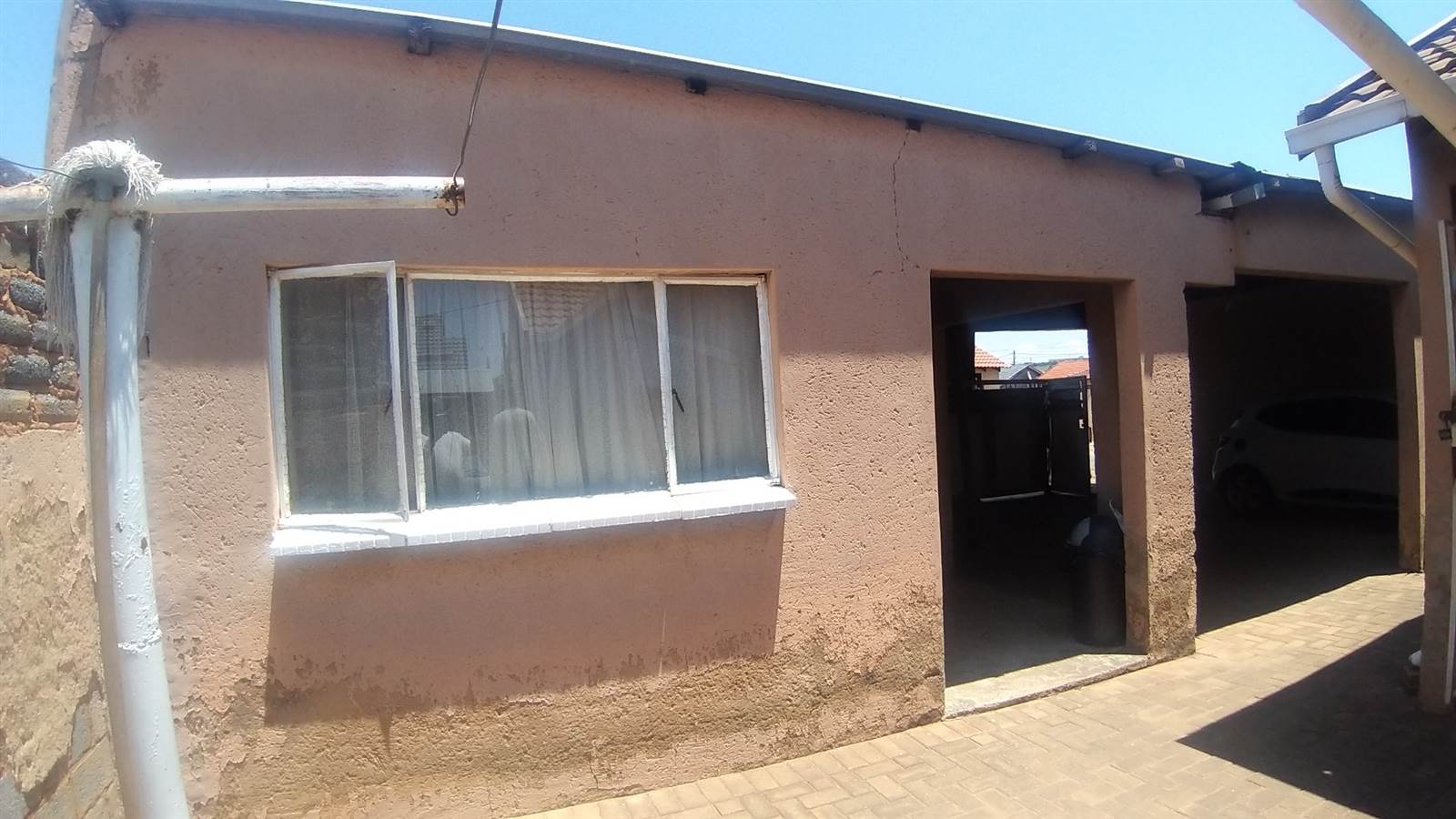 3 Bed House in Dobsonville photo number 6