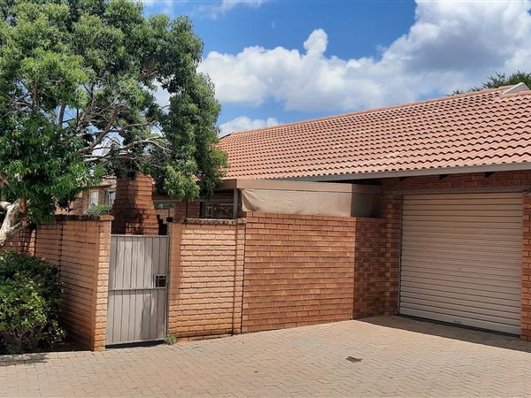 2 Bed Townhouse in Willow Park