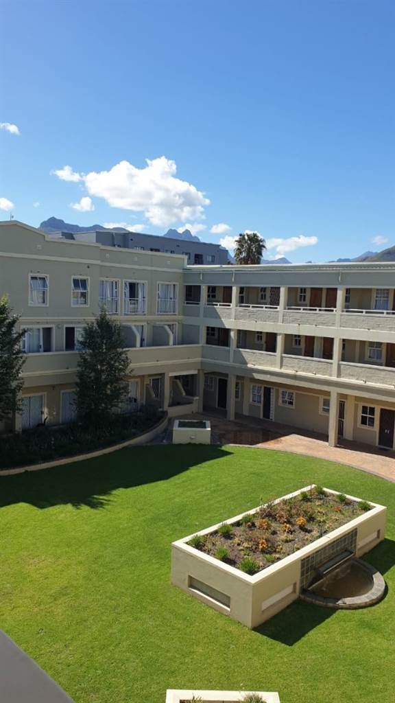 2 Bed Apartment in Stellenbosch Central photo number 21