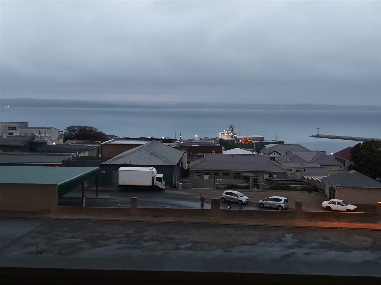 35  m² Commercial space in Mossel Bay Central photo number 2