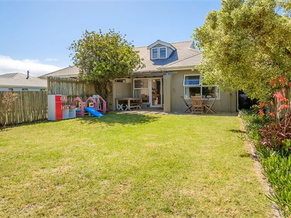 3 Bed House in Lake Michelle