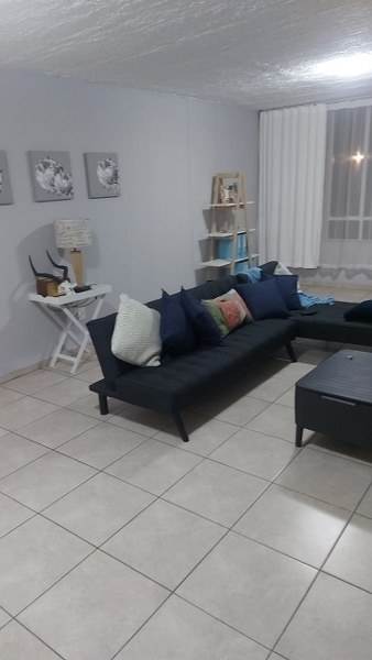3 Bed Apartment in Rietfontein photo number 4