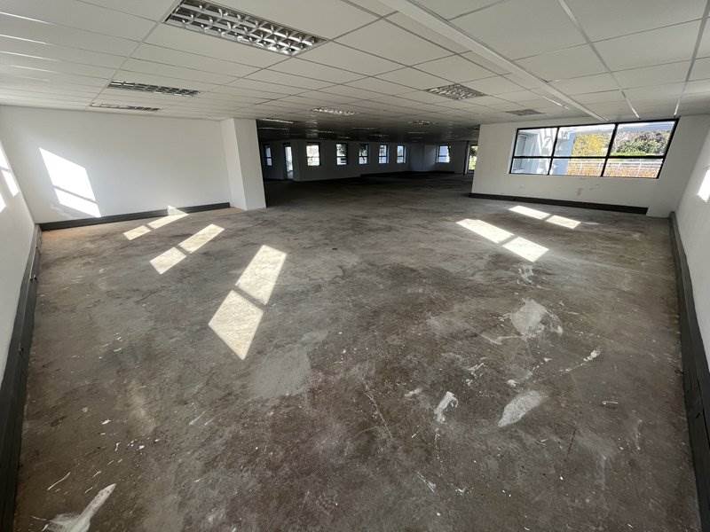 738  m² Office Space in Woodmead photo number 22